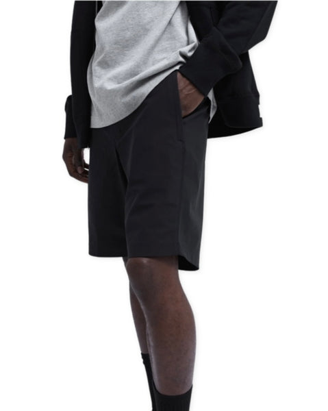REIGNING CHAMP Coach’s Short